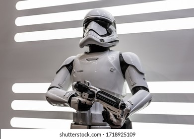 Stormtrooper: Bilder, Stockfotos und Vektorgrafiken | Shutterstock
